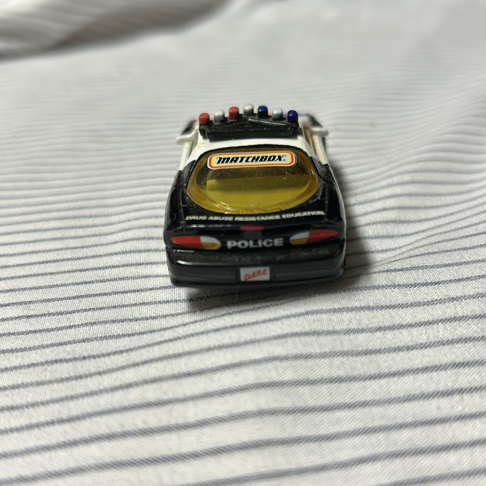 D.A.R.E. Matchbox Police Car - Picture 4 of 5